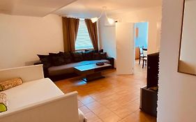 Apartments Zara